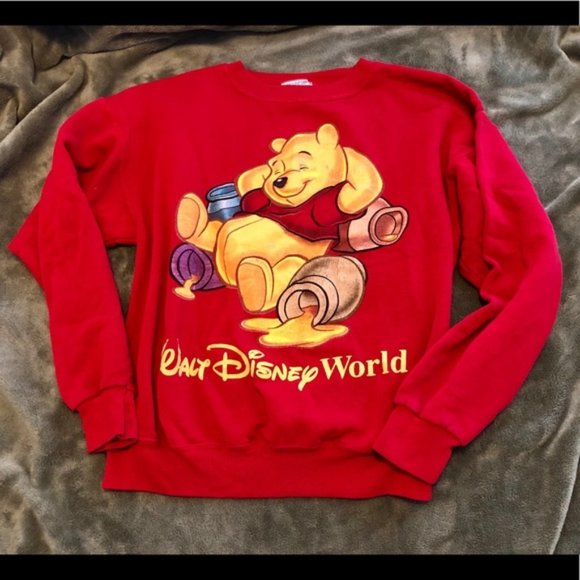 Disney Vintage Red Walt Disney World Sweatshirt ft. Winnie the Pooh - Picture 1 of 2
